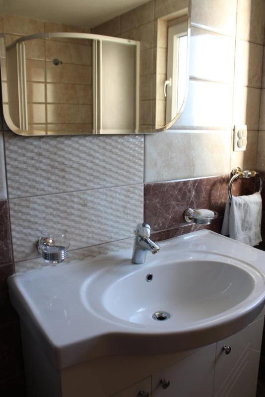 Apartments Stavreski أوهغيد الغرفة الصورة